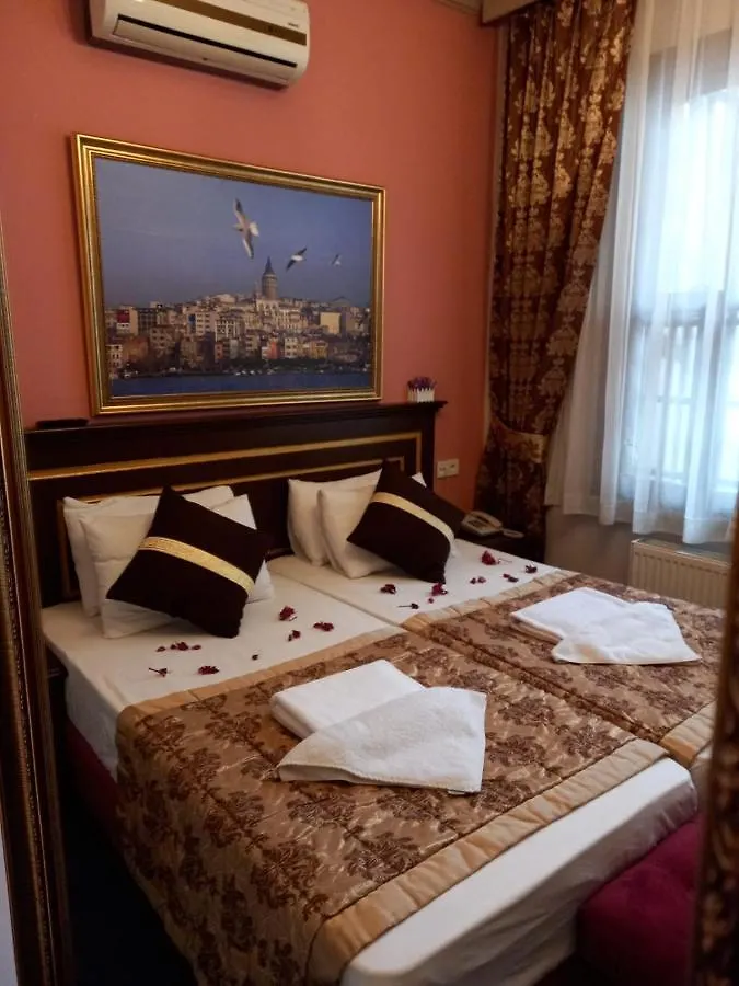 Emirhan Hotel, Sultanahmet Istanbul 2*,  Turkey